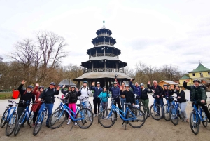 Monaco di Baviera: Mini tour classico in bicicletta con sosta nel giardino della birra alle 16:00