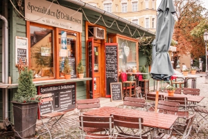 Munich Moments : City Tour - Nymphenburg Park, BMW Welt