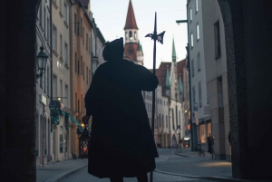 Múnich: Tour a pie del Vigilante Nocturno en inglés