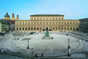 Munich: Nymphenburg Palace/Munich Residenz Guided Tour