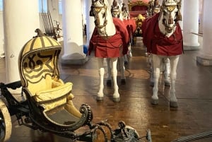 Tour del Castello di Nymphenburg e del Museo delle Carrozze a Monaco con accesso rapido