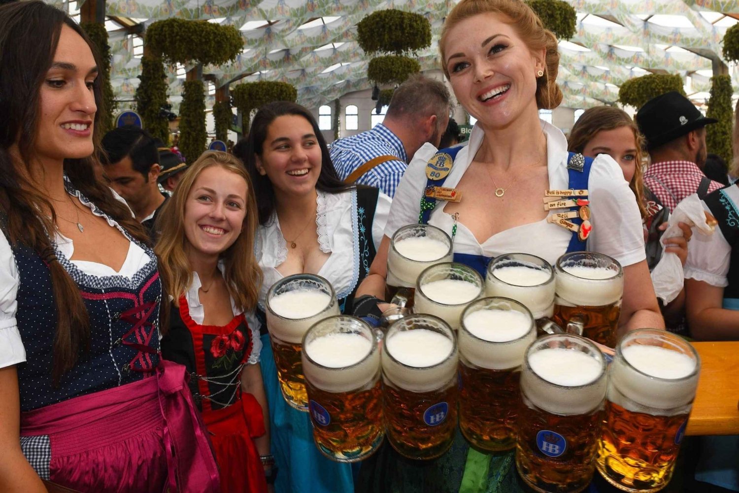 Munich: Oktoberfest 2023 Ticket, Tour, Lunch and Drinks