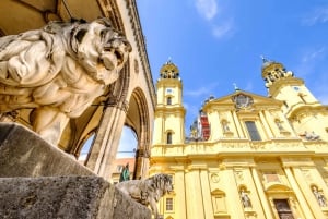 München: De 5 bästa kyrkorna och Gamla stan med privat guide
