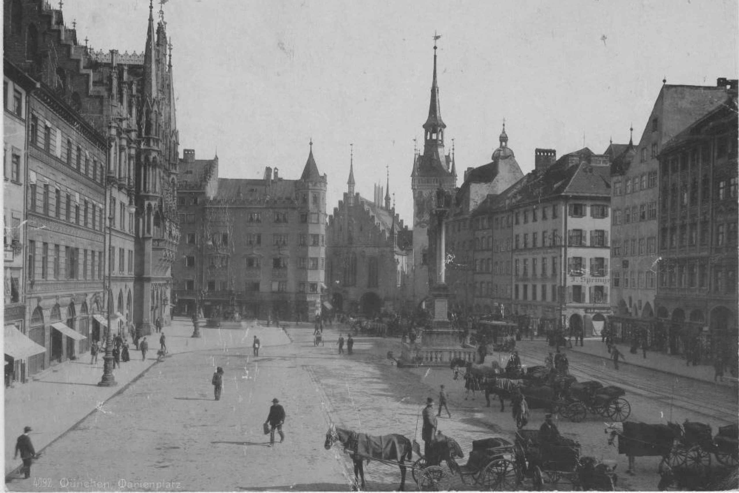 Munich: Old Town Highlights Private City Tour - Walking Tour