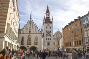 Munich: Private City Tour & Dachau Concentration Camp by Car