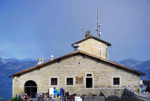 Munich: Private Eagle's Nest Tour, WW2 Museum-Entry & Lunch