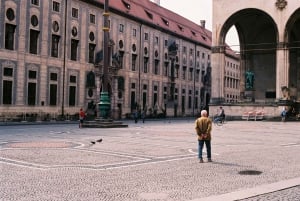 Münchenin yksityinen opastettu kävelykierros Deutsche Museumin kanssa