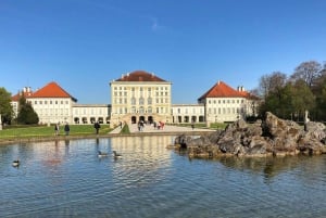 Münchenin yksityinen opastettu kävelykierros Nymphenburgin palatsin kanssa