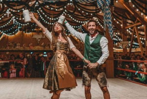 Munich: Private Oktoberfest Photoshoot with a Local
