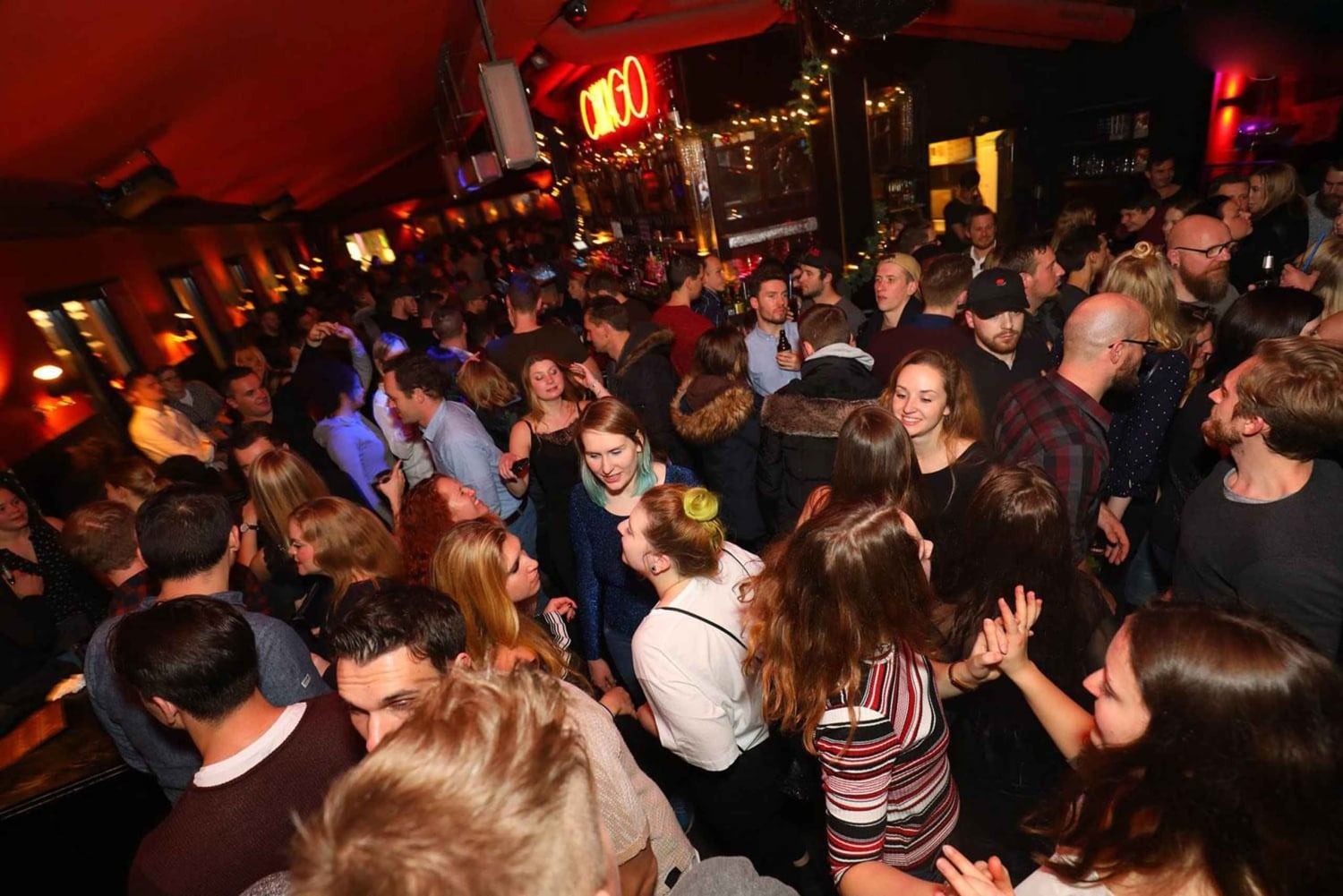 München: Private Kneipentour mit kostenlosem Bier und Schnäpsen