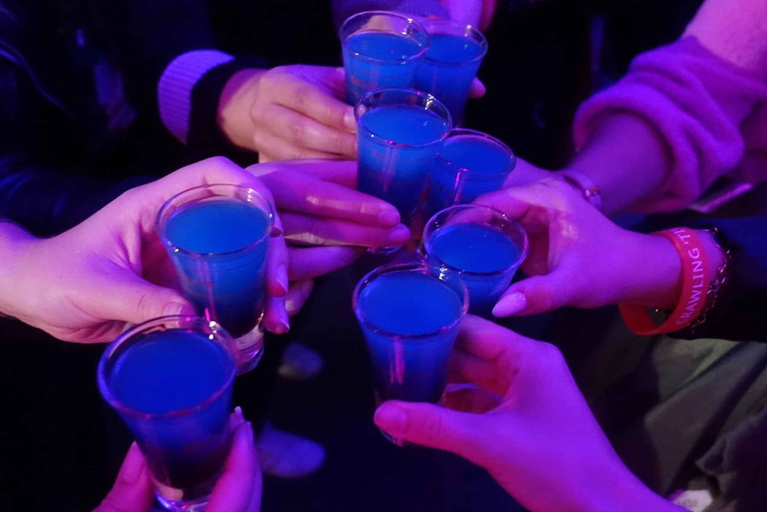 Munich: Private pub crawl with insider-guide & free shots