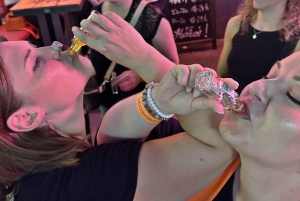 Munich: Private pub crawl with insider-guide & free shots