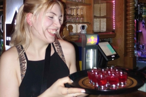 Munich: Private pub crawl with insider-guide & free shots