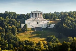 München:REGENSBURG KESKIAIKAINEN KAUNEUS-PRIVATE GUIDED TOUR autolla