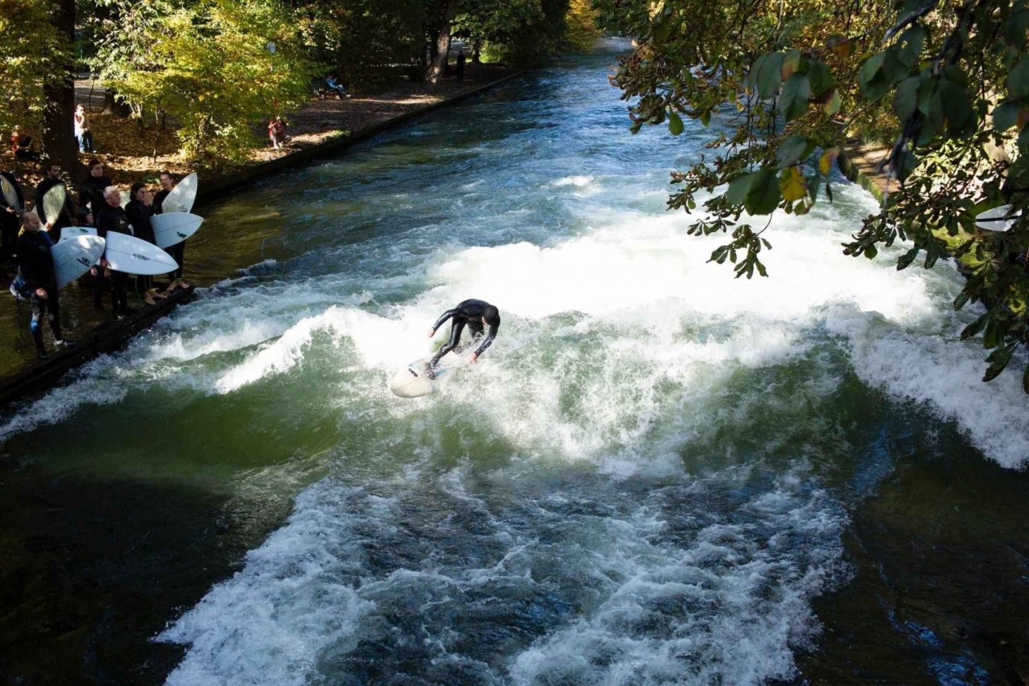 Munich: River Surfing in Munich–Surfing all you need to know