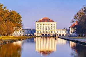Munich: Self-Guided Walking Tour with Mobile Game