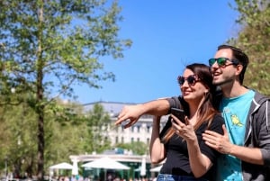 Munich: Smartphone Scavenger Hunt and City Walking Tour