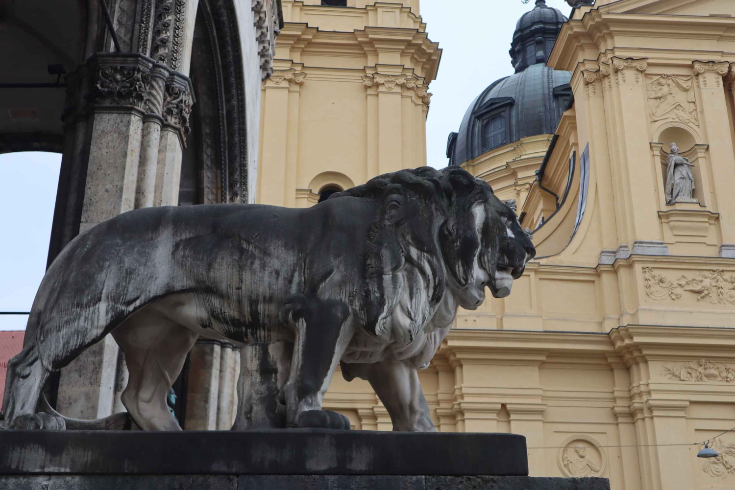 Munich: 'The Beginning and End of the Third Reich' Walking Tour