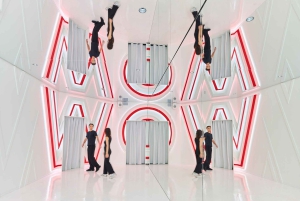 München: Billett WOW Museum – Room for Illusions