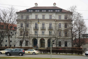 National Socialism WWII with licensed guide - private tour