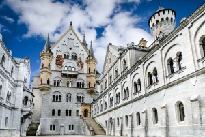 From Munich: Neuschwanstein Castle Full-Day Trip