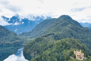 Prise en charge à Munich : randonnée à Neuschwanstein loin de la foule