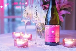 Prague: Private Transfer to Munich with Sightseeing + ticket