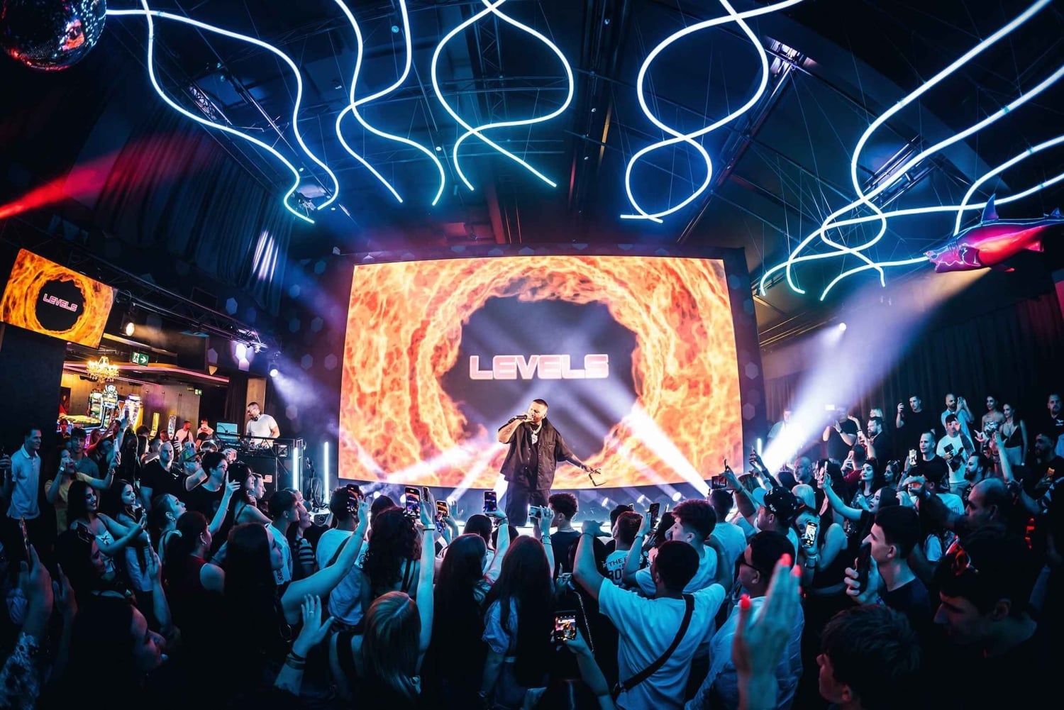 Prague : VIP New Years Eve / Levels House of FUN