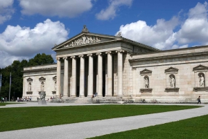 Private city tour 'Munich Highlights' for up to 8 people