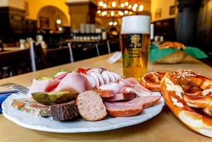 Privat ölhallshoppning i München, 3-rättersmeny och provsmakning