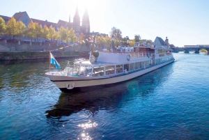 Regensburg: City Highlights Historical Boat Tour