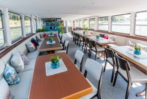 Regensburg: City Highlights Historical Boat Tour