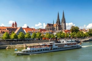 Regensburg: Den gamle bydel i Regensburg med Stadtamhof