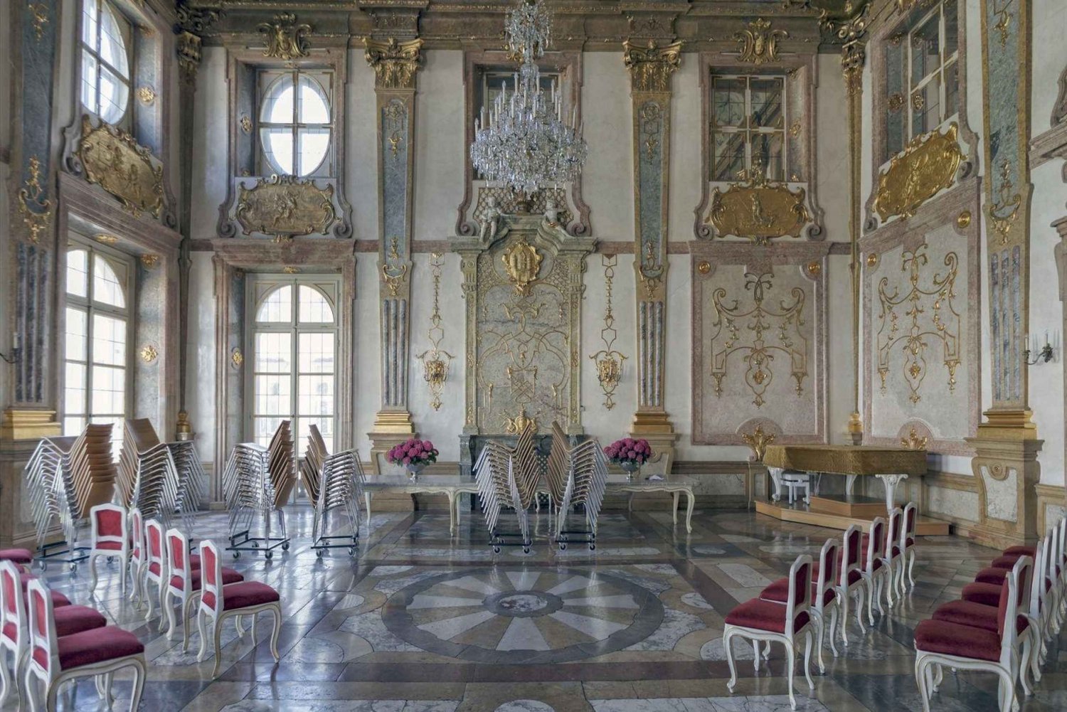 Salzburgo: Tour de áudio do Palácio Mirabell e arredores