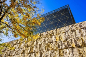 Skip-the-line Jewish Museum & Jewish Quarter Guided Tour