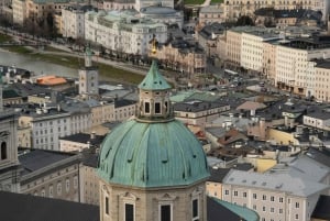 Wien: Salzburg Ganztagestour mit Guide und Festungsbahn