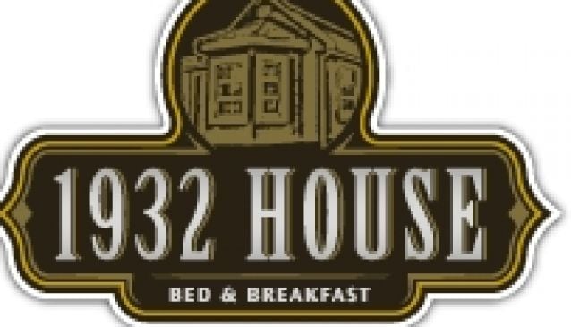 1932 House Bed & Breakfast