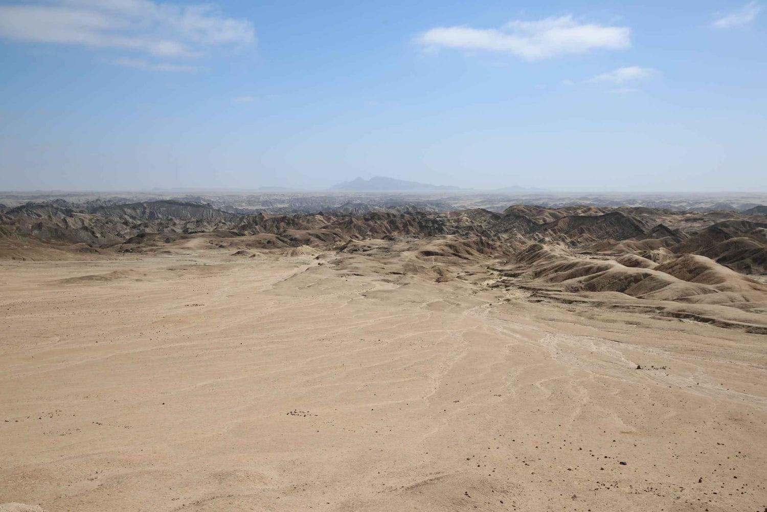 Desert Moonlandscape Tour: Explore Namibia’s mystic terrain