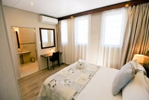 Hillside Executive Self Catering Apartments & Hotel