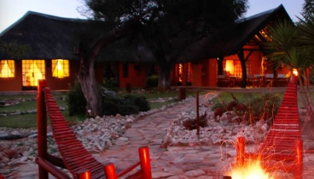 Kambaku Safari Lodge