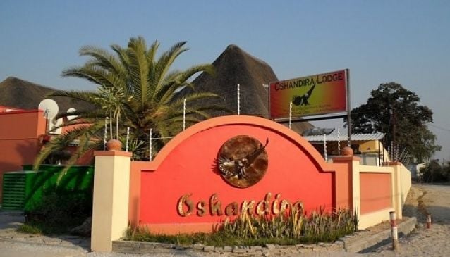Oshandira Lodge