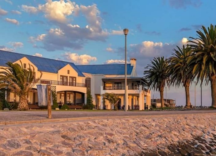 Protea Hotel Walvis Bay Pelican Bay
