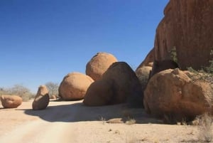 Iconic Spitzkoppe : via Zeila Shipwreck