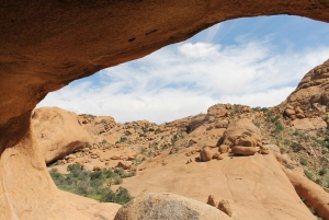 Swakopmund: Moonvalley, Spitzkoppe and Shipwreck Combo Tour