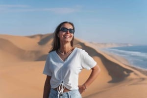 Walvis Bay: 4x4 Desert Excursion to Sandwich Harbour Bay