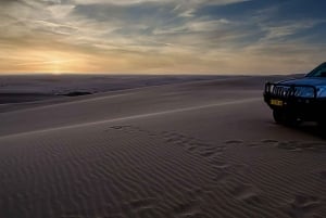 Walvis Bay: 5-Hour Sandwich Harbour Sunset Photography Tour