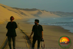 Walvis Bay: 5-Hour Sandwich Harbour Sunset Photography Tour