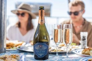 Walvis Bay: Marine Big 5 Luxury Catamaran Tour