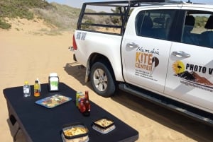 Walvis Bay: Pelican Point Guided Hike with Picnic