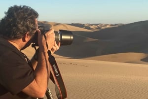 Walvis Bay: Sandwich Harbour Sunset Photography Tour